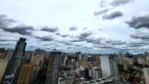 Previsão do tempo no Rio de Janeiro: o que esperar de temperaturas extremas e chuva