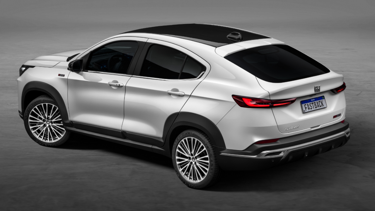 Fiat Fastback 2025 surpreende! Veja preços, versões e tudo que ele oferece