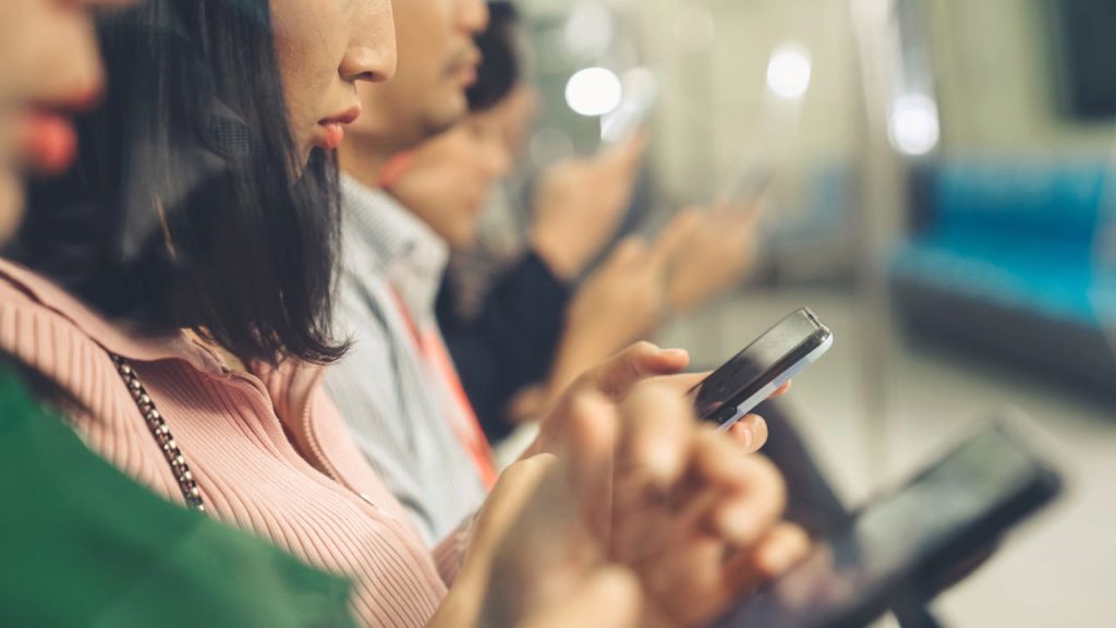 Acionistas da Apple rejeitam proposta de proibição de programas de diversidade