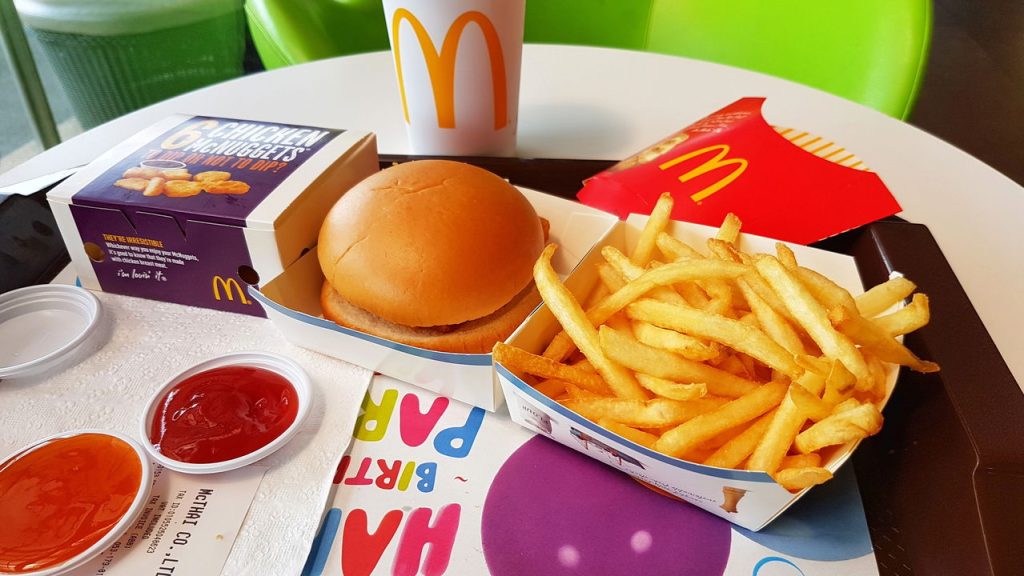 Curiosidades do cardápio do McDonald's que não se encontra no Brasil