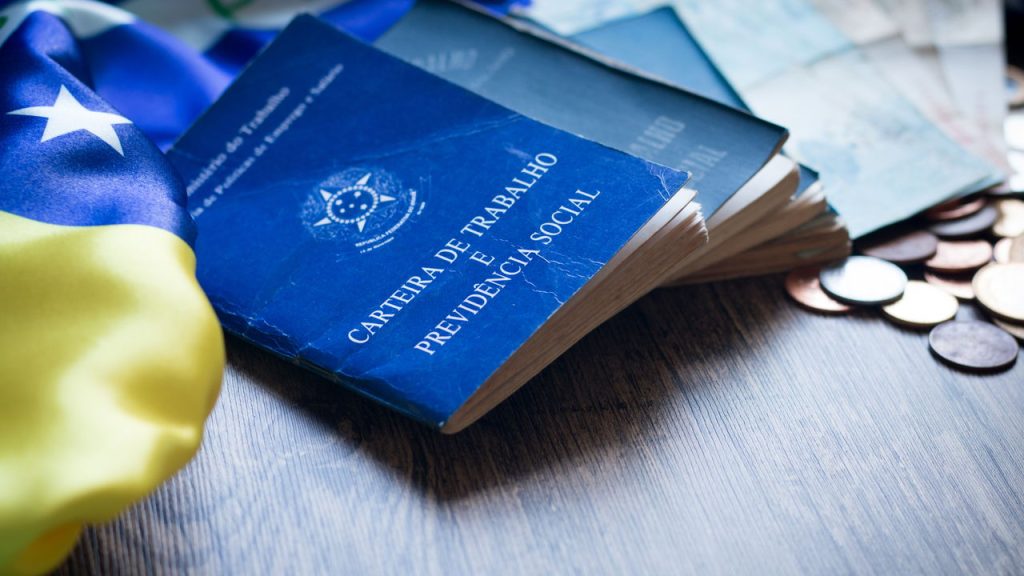 Cálculo do salário mínimo tem nova regra e pode te surpreender