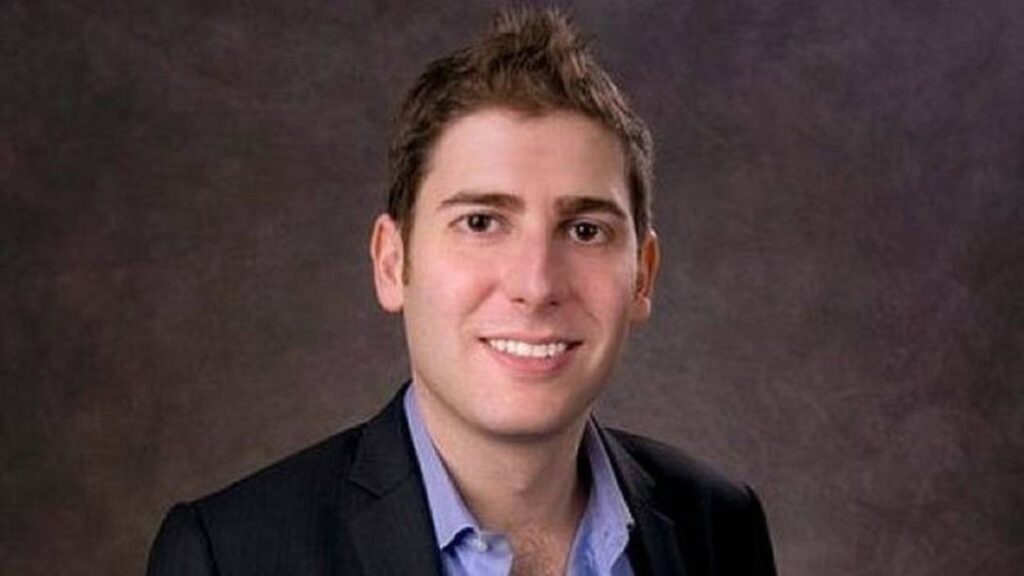 Eduardo Saverin retomou a liderança entre os brasileiros mais ricos do mundo. A edição anual da revista Forbes estimou em US$ 34,5 bilhões...