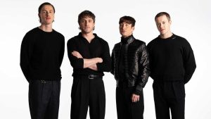 Os filmes, programados para serem lançados em 2028, oferecem uma oportunidade única de mergulhar na vida pessoal e profissional dos Beatles