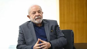 O presidente Luiz Inácio Lula da Silva (PT) declarou que o Brasil adotará medidas em defesa de sua economia.