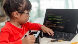 Aprenda a programar de forma divertida através de jogos interativos