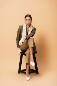 Qual a cor da moda que está bombando neste outono de 2025?