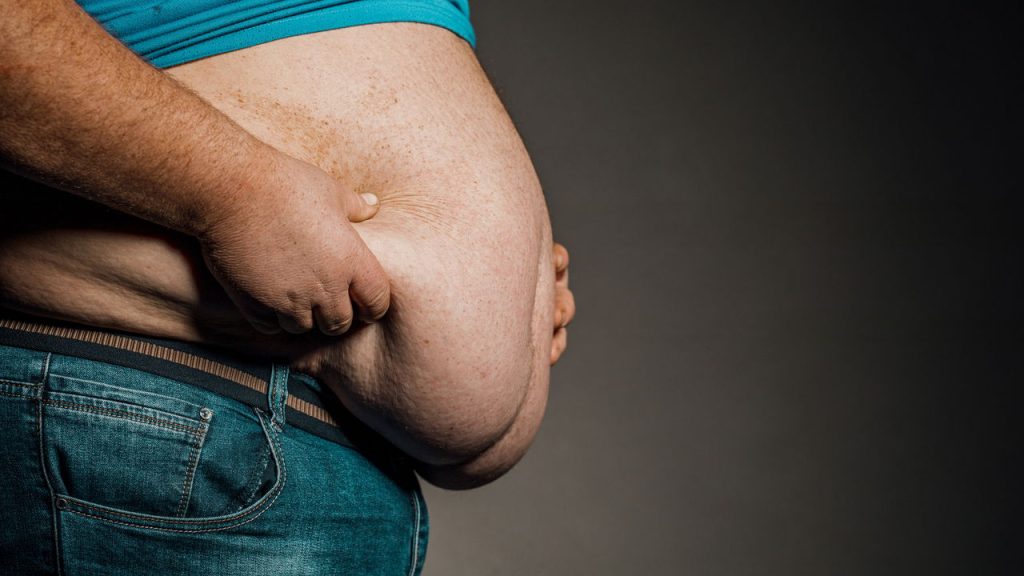 Você sabia que a falta de sono e o estresse podem levar a obesidade? Veja