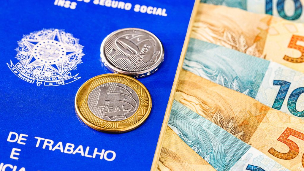 Governo Lula prevê salário de R$ 1.627 em 2026