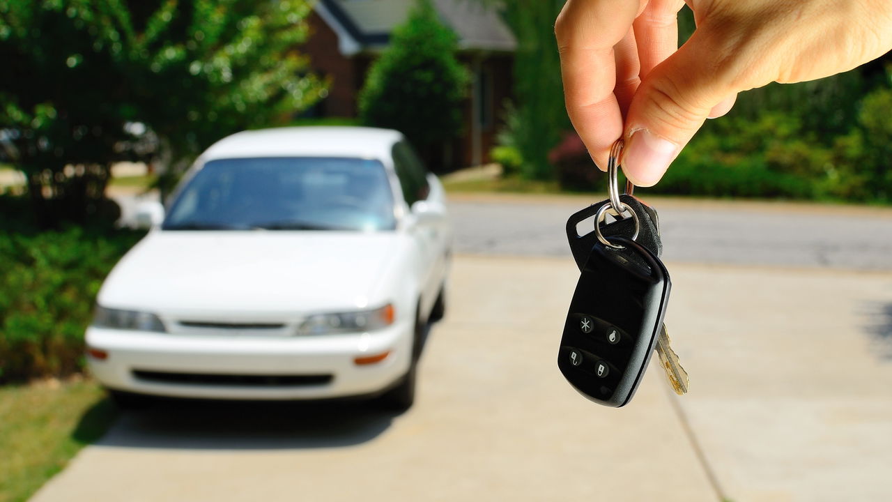 Comprar carro usado com segurança é possível com estas dicas simples - QTU Questões do Universo