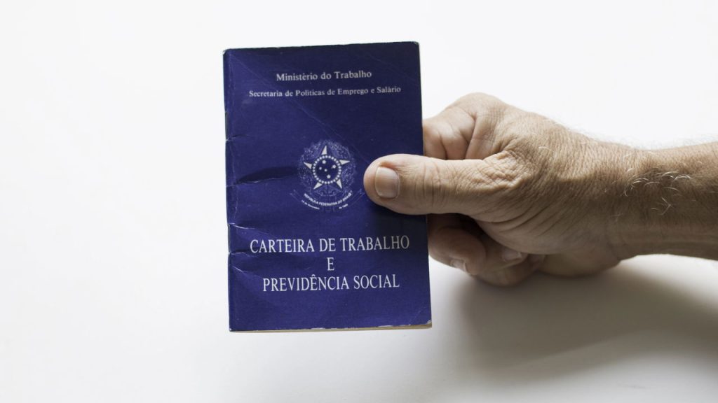 FGTS libera saques de até 50% com novas datas por aniversário