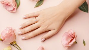 3 soluções naturais para fortalecer as unhas e evitar quebras