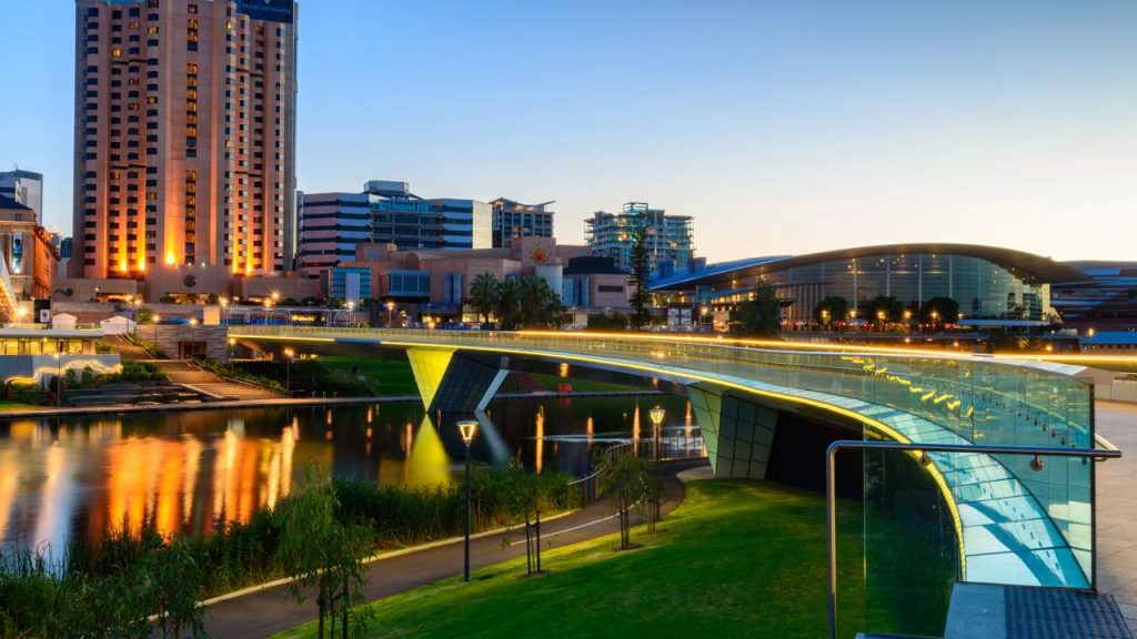 A cidade australiana que se destaca ao unir qualidade de vida elevada e custo de moradia acessível