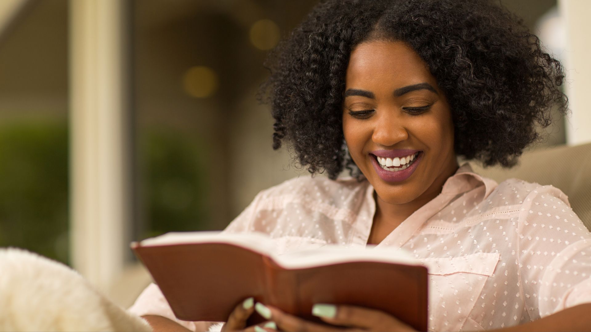 “Dieta de dopamina”: troca das telas por livros combate estresse e ansiedade