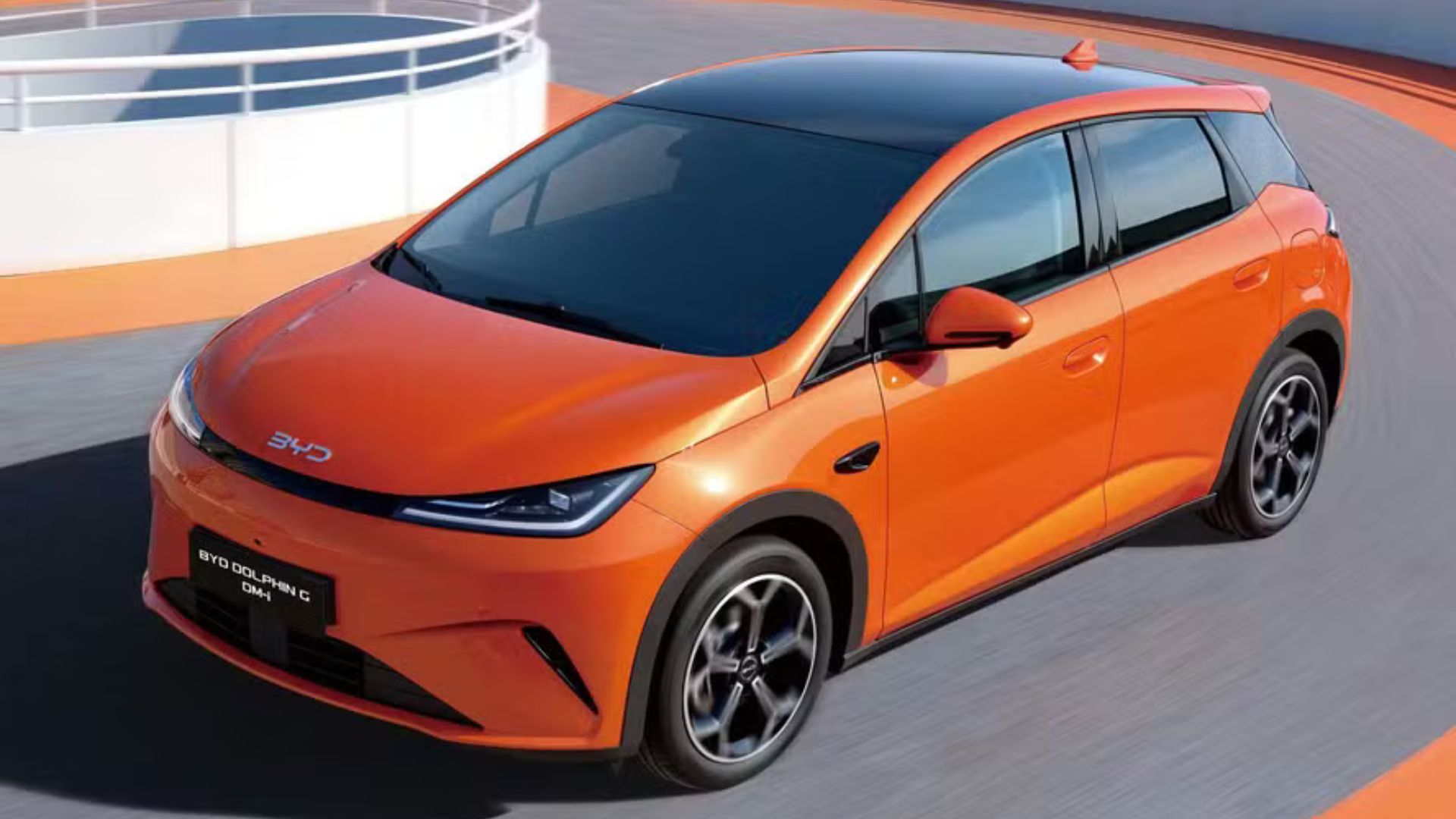 “Híbrido fake”: o ataque pesado da BYD contra as marcas que vendem carros elétricos no Brasil