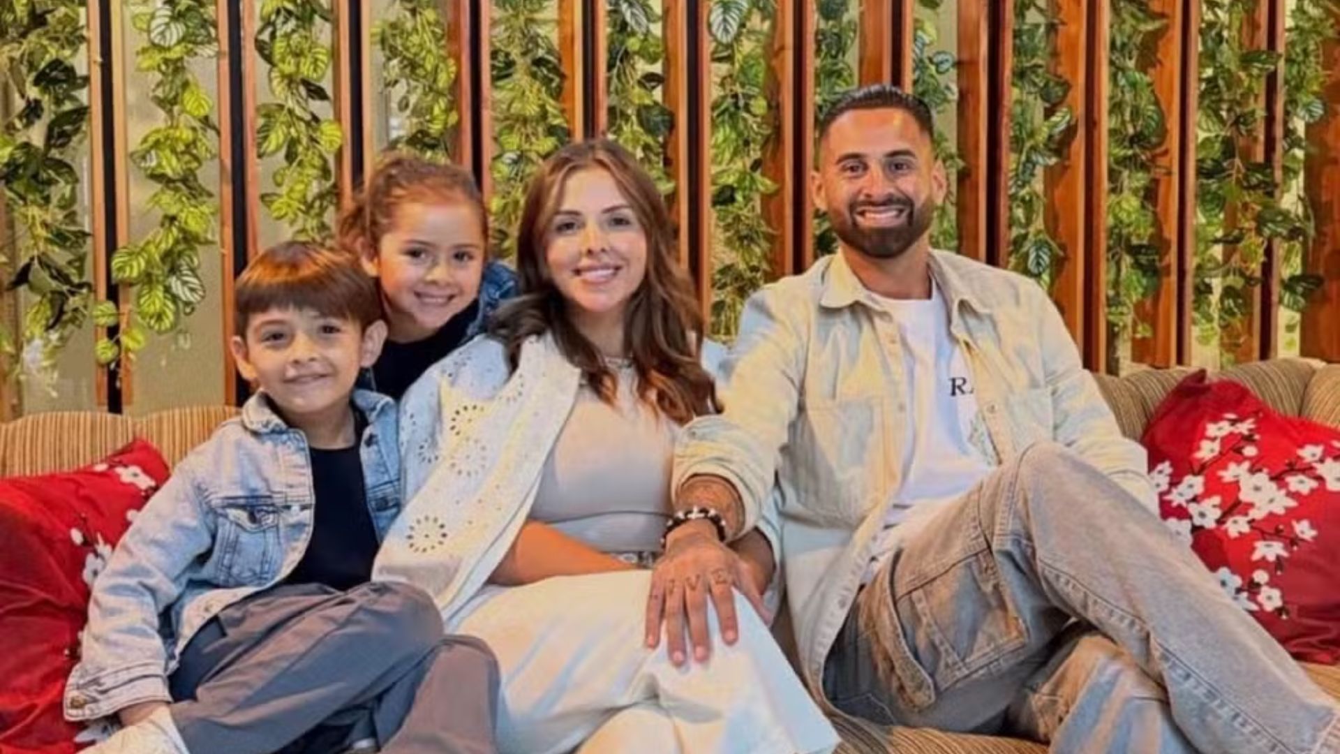 ‘Nosso prédio caiu’: jogador diz que família está desaparecida após terremoto na Venezuela que já matou mais de 164 pessoas