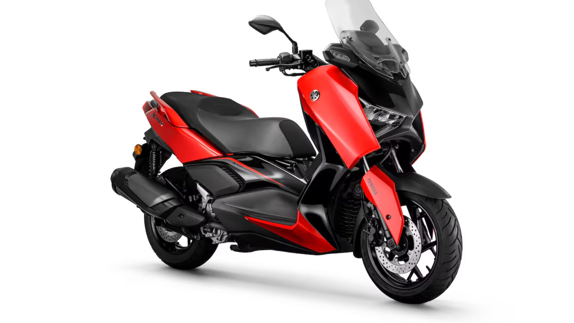 Yamaha lança XMax 300 com novidades exclusivas para atrair o mercado de motos premium