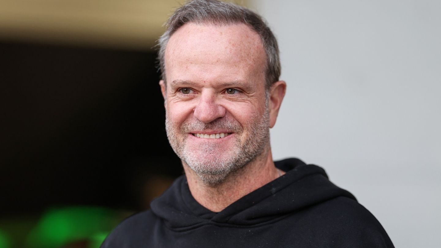 Barrichello processa Scuderia Bandeiras por R$ 2,4 milhões após saída da Stock Car; entenda o caso - QTU Questões do Universo