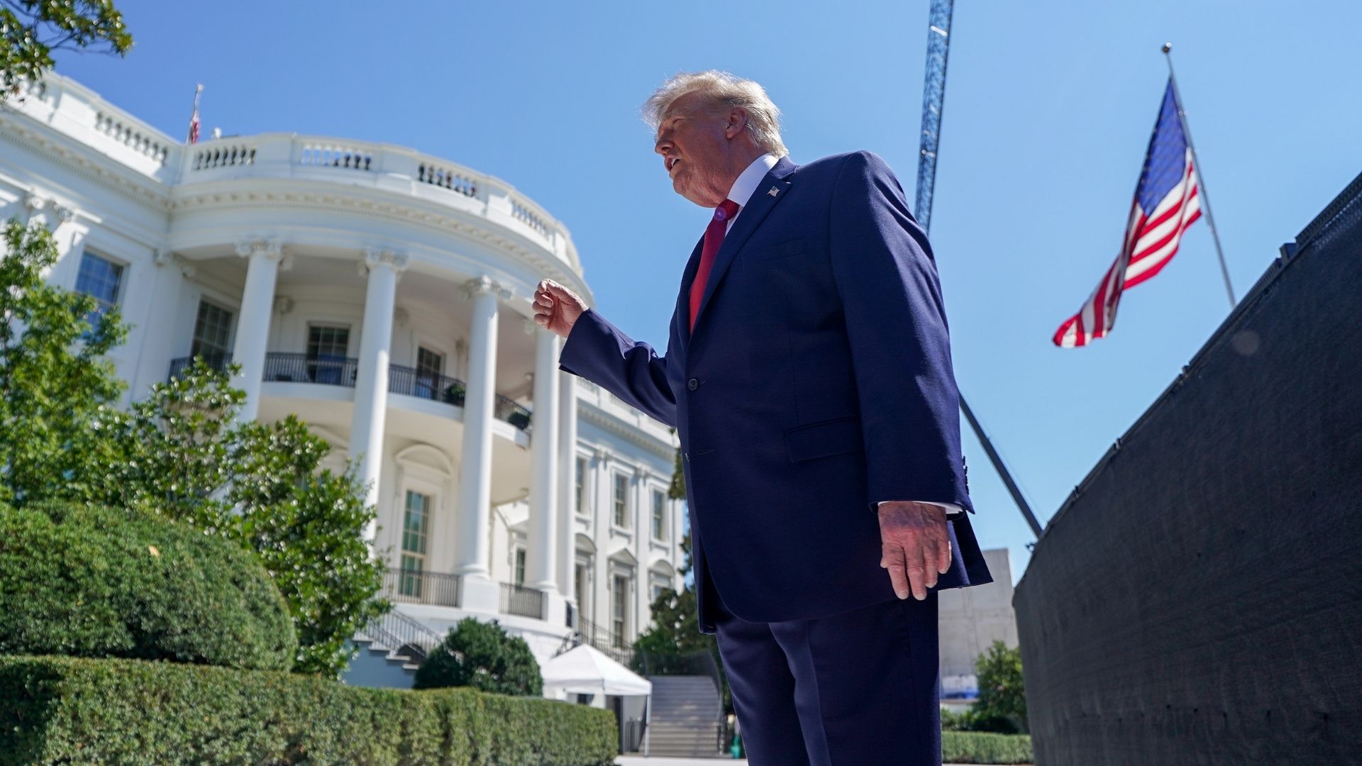 EUA notificam Brasil sobre incidente entre helicóptero de Trump e avião da Embraer - QTU Questões do Universo