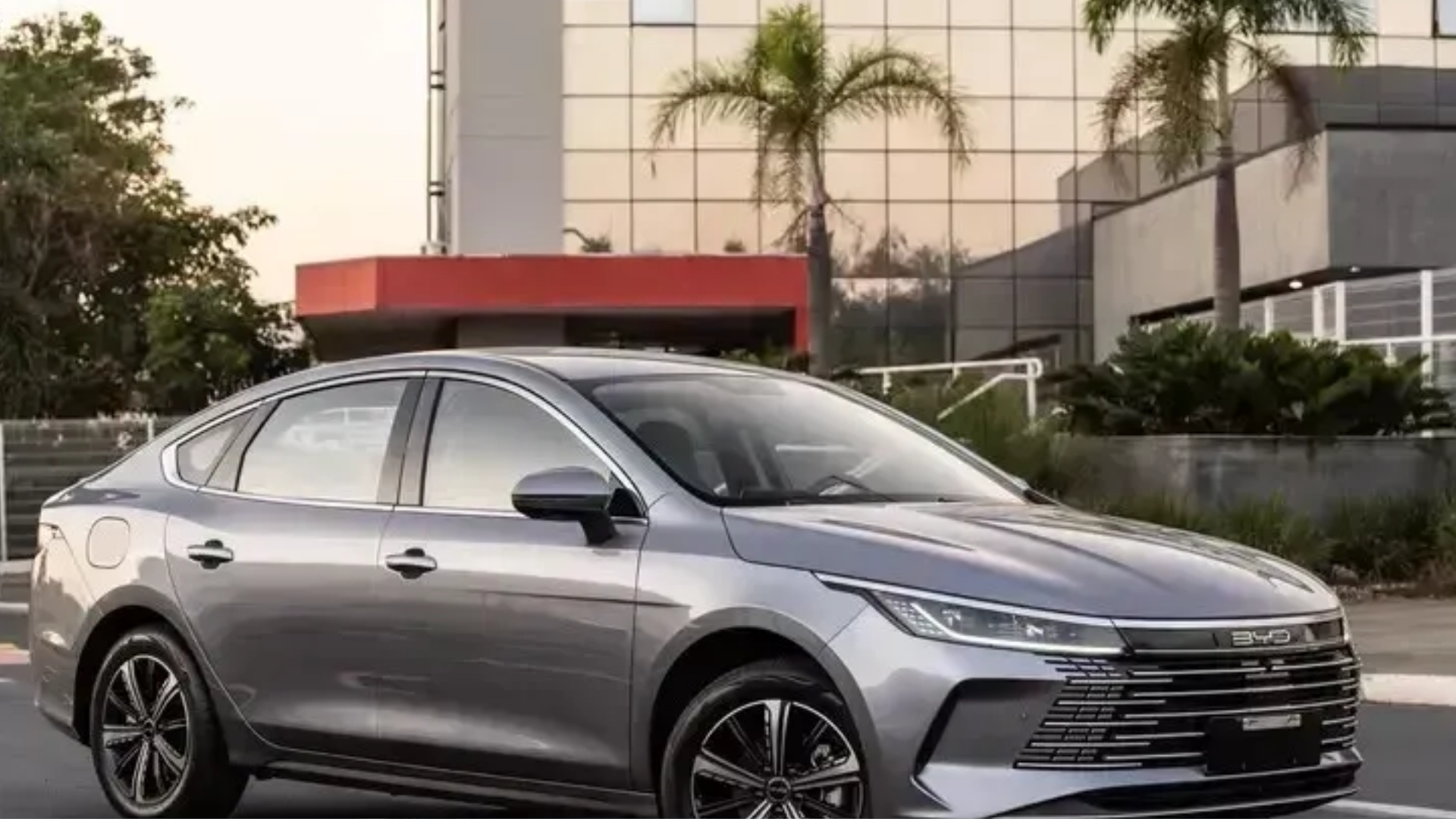 BYD no Move Brasil: King, Song Pro e Atto 2 entram no programa com desconto - QTU Questões do Universo