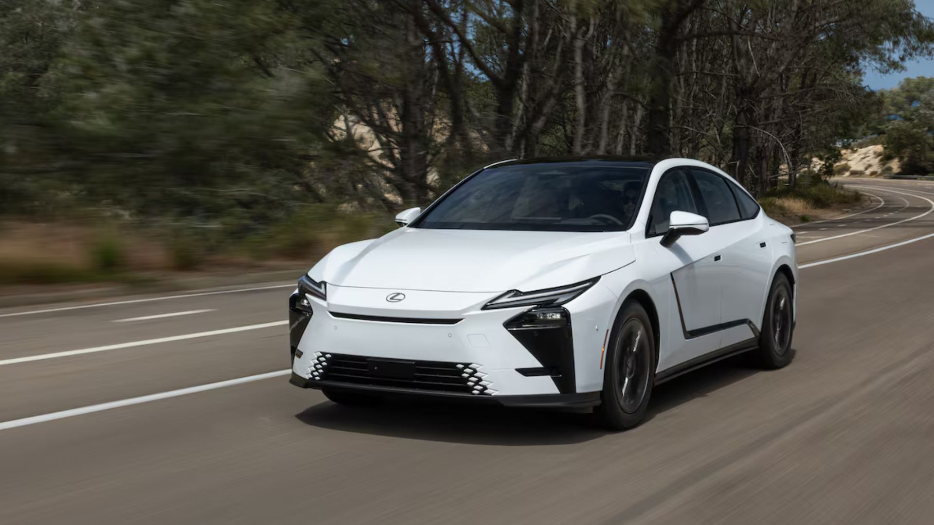 Lexus ES volta ao mercado nacional com motor híbrido, supertecnologia e promessa de versão 100% elétrica - QTU Questões do Universo