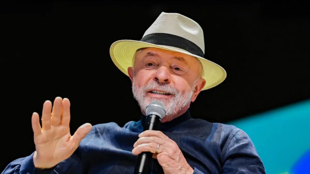 Não vou fazer movimento pelo meu filho, diz Lula ao responder sobre investigações em sabatina