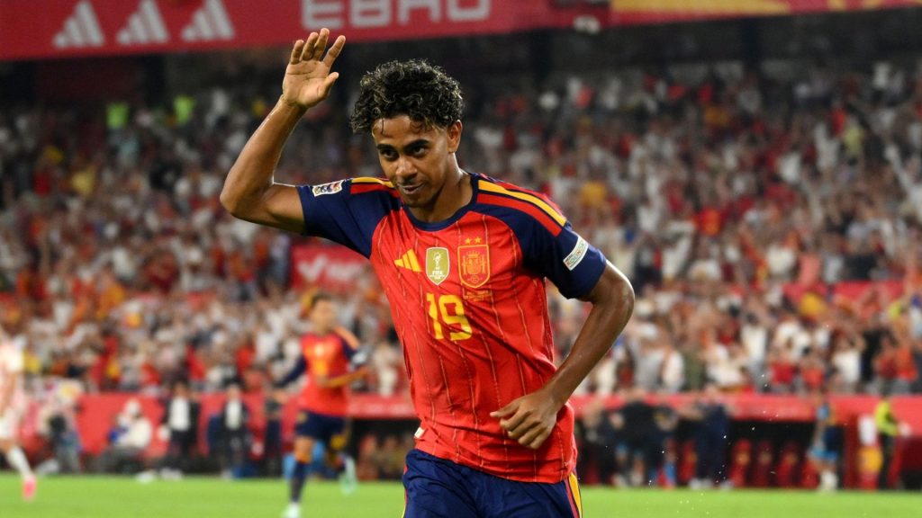 Com show de Yamal, Espanha goleia Croácia na Nations League e segue 100% - Getty Images