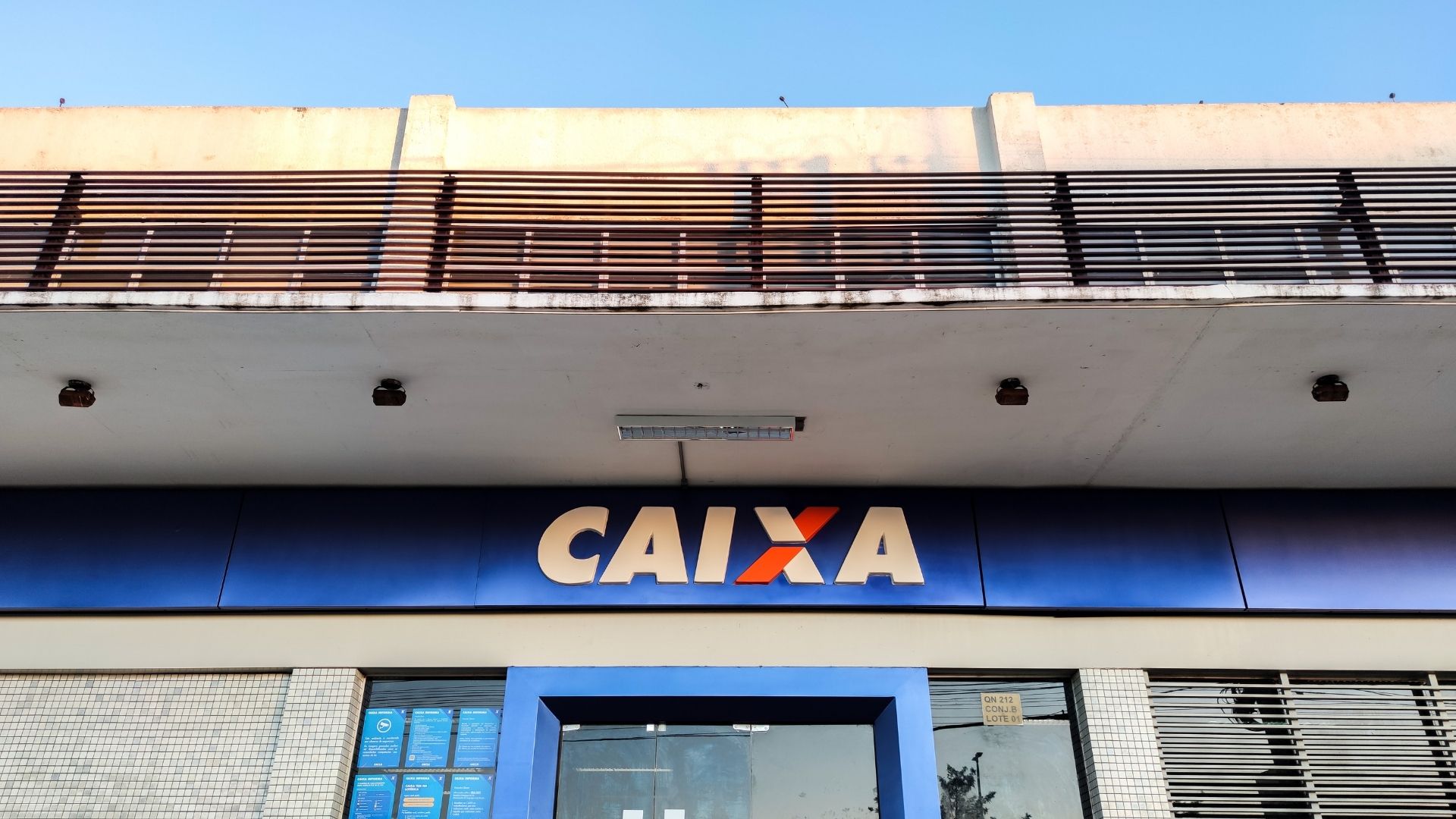 Greve na Caixa e no Banco do Brasil começa nesta quinta