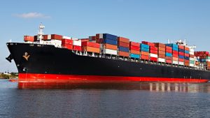 Falta de navios atrasa entrega de carros elétricos chineses no Brasil