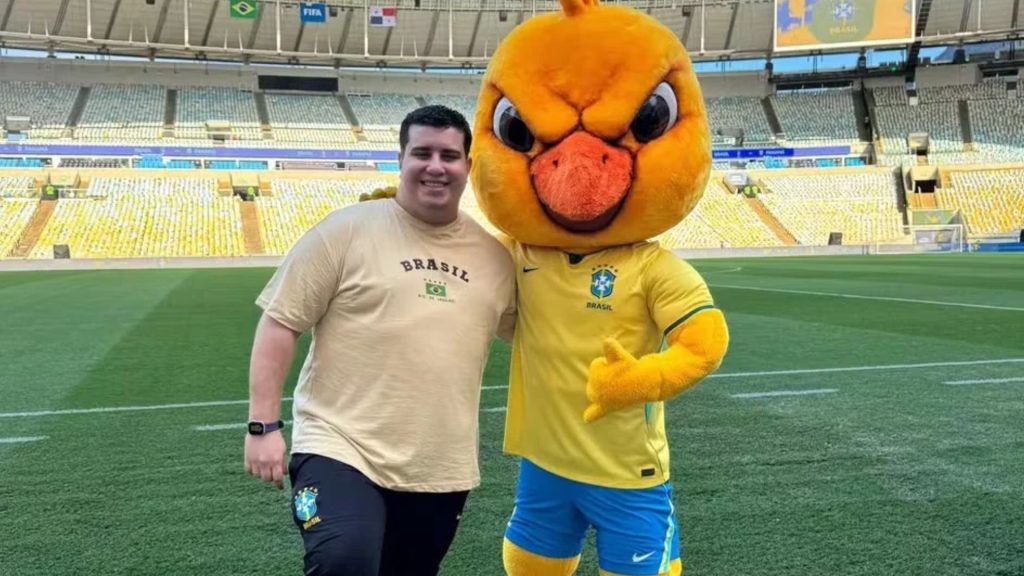Quem era Dedeco, influenciador de futebol virtual que morreu aos 33 anos