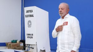 Lula acusa prefeitos por frota de ônibus