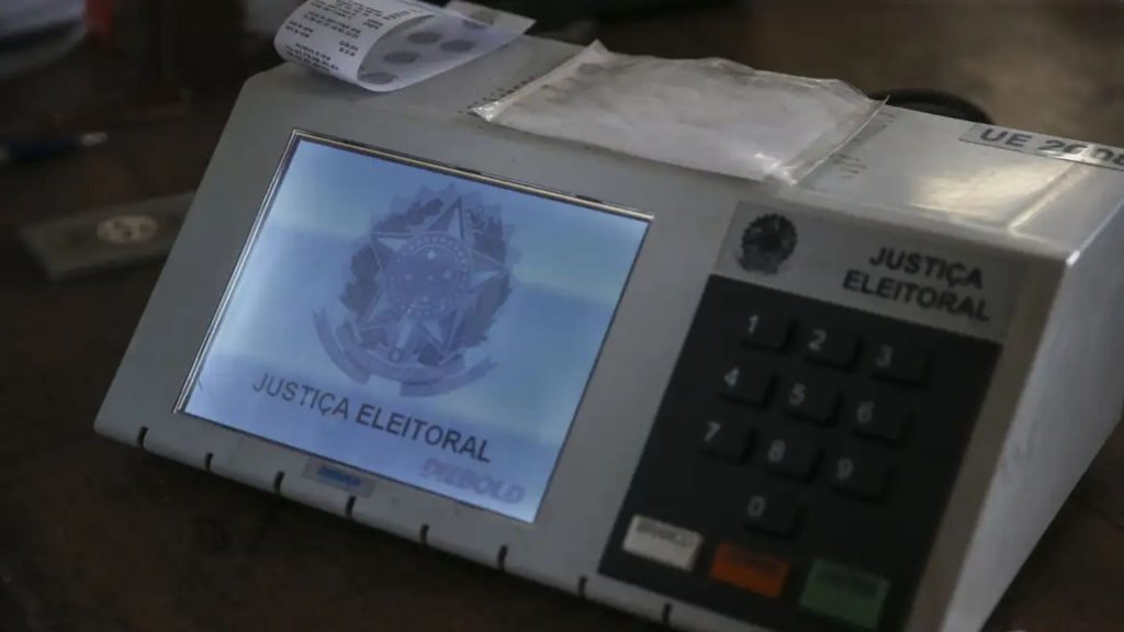 voto-distrital-misto