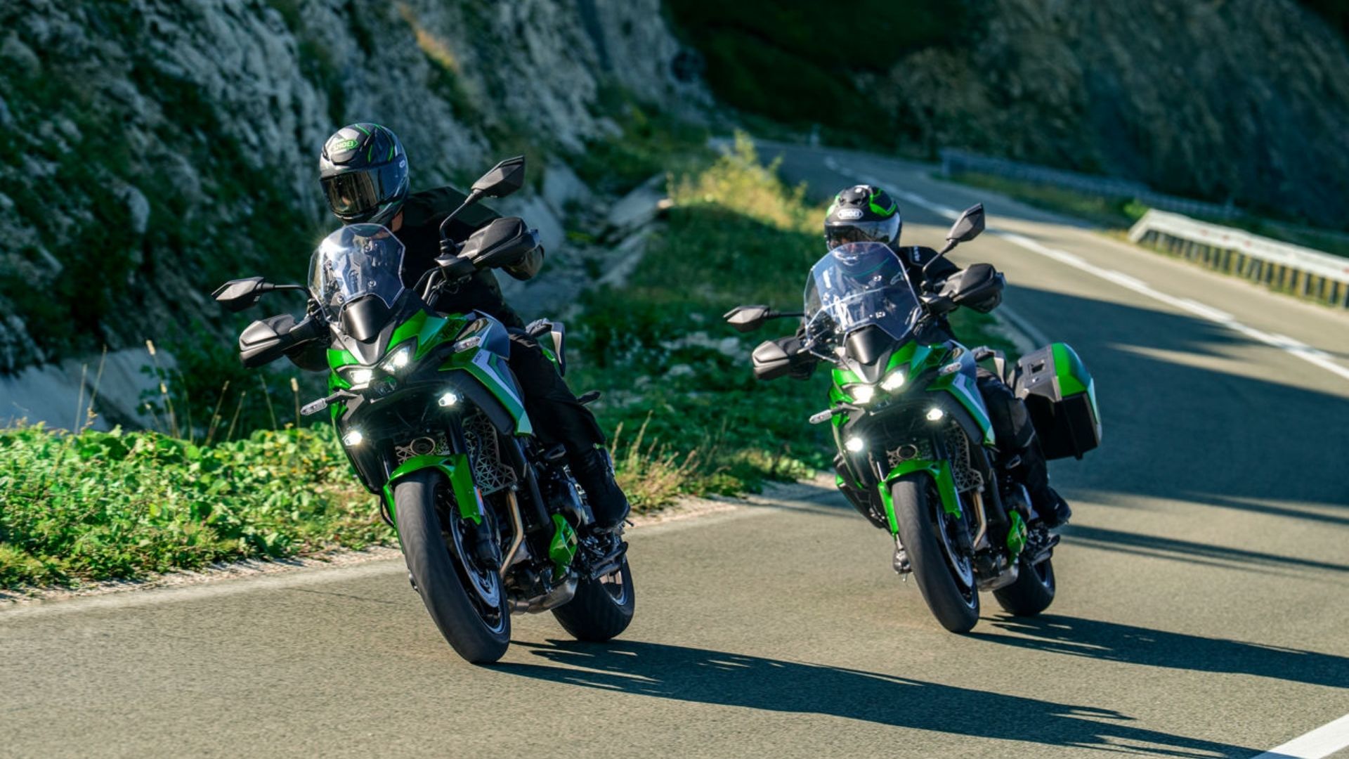 Kawasaki Versys 900 2027 estreia com 122 cv e novos assistentes de pilotagem - Foto
