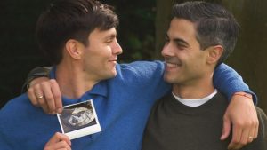 Primeiro-ministro da Holanda terá filho com noivo argentino por barriga de aluguel