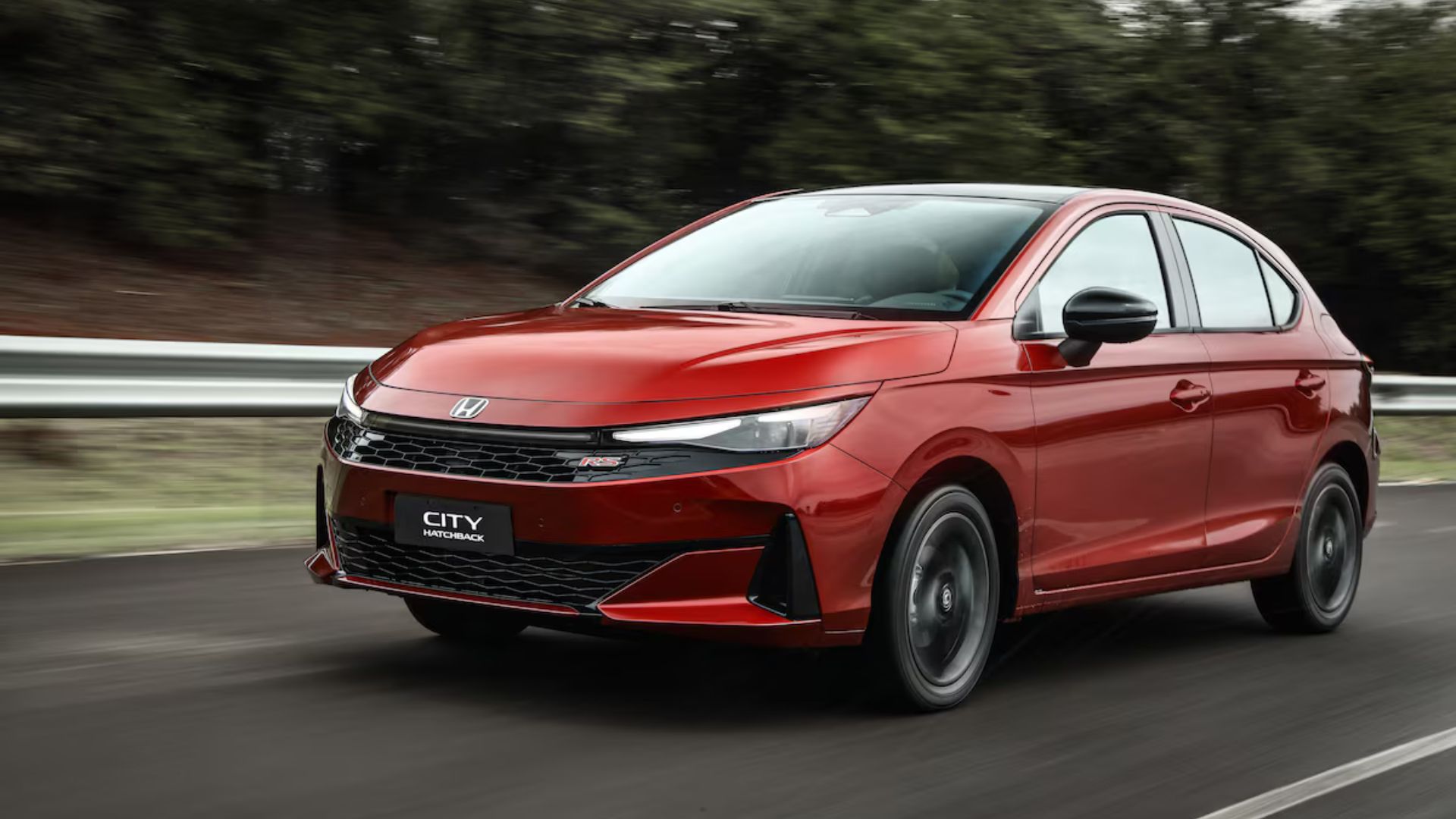 Honda lança linha 2027 do City no Brasil com novo visual, multimídia de 10 polegadas e versão RS
