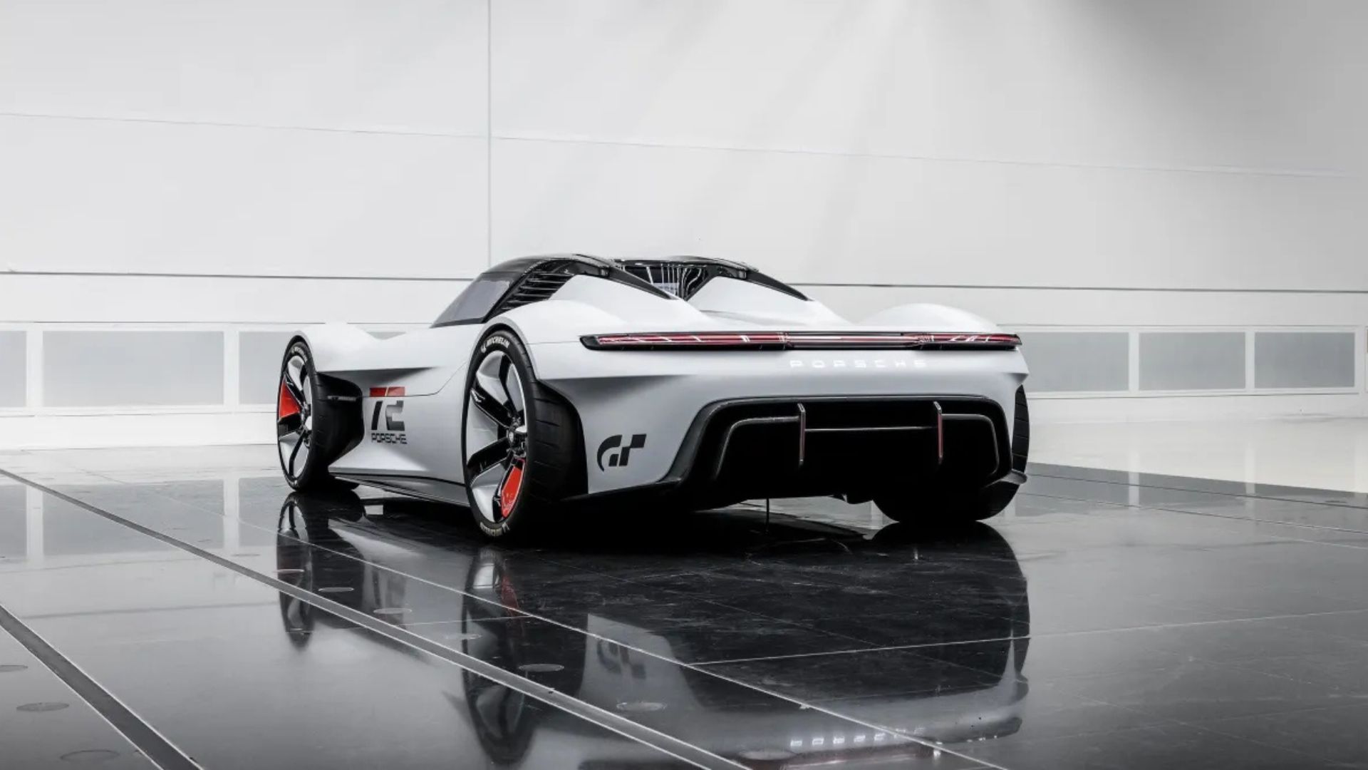 Mission S: Porsche revela teaser de protótipo de superesportivo acima do 911