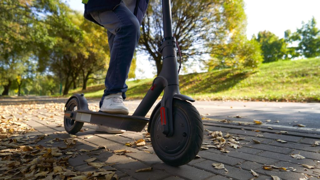 Multa de R$ 130 no bolso o que muda com a fiscalização de patinetes elétricos em São Paulo