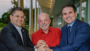 Reuniões com Alcolumbre, Motta e diplomatas marcam o primeiro dia após a reeleição de Lula